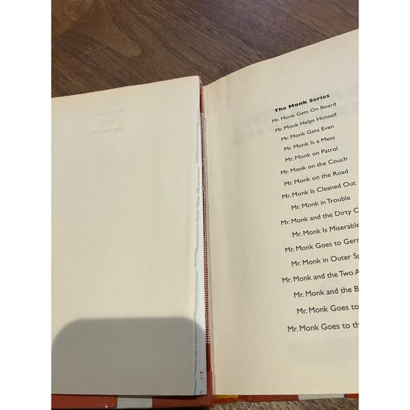 Mr. Monk Book Lot of (2) Hardcover Ex-libris, Gets on Board, Lieutenant - Picture 5 of 7